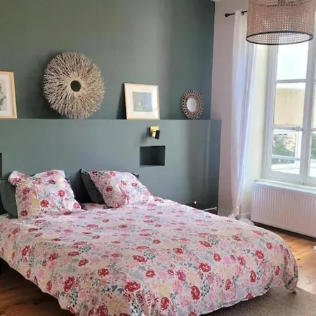 Magnifique Maison Avec Piscine Дом отдыха Maringues